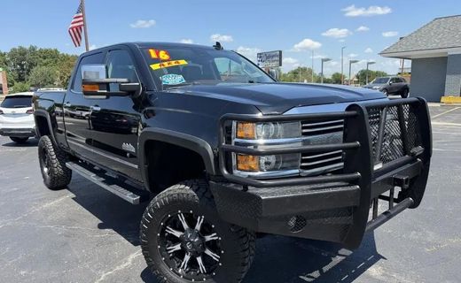 2016 Chevrolet Silverado High Country
