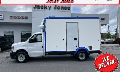 2023 Ford E-350 E 350 SD