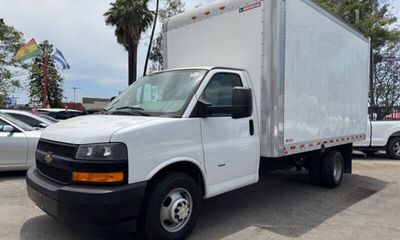 2019 Chevrolet Express 3500 VAN