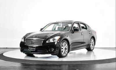 2013 Infiniti M56