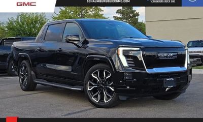 2025 GMC Sierra Denali