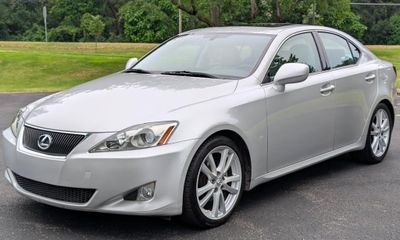 2006 Lexus IS Base