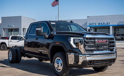 2025 GMC Sierra HD SLE