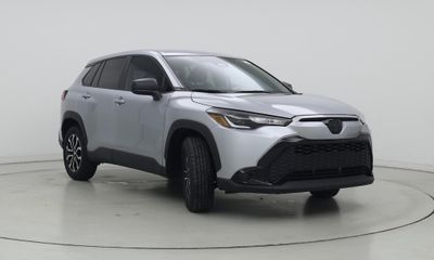 2025 Toyota Corolla Cross LE XLE S