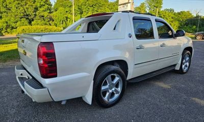 2013 Chevrolet Avalanche LTZ