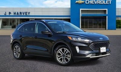 2020 Ford Escape SEL