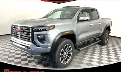 2024 GMC Canyon Denali
