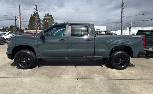 2025 Chevrolet Silverado Trail Boss Custom
