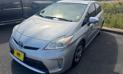 2012 Toyota Prius Three