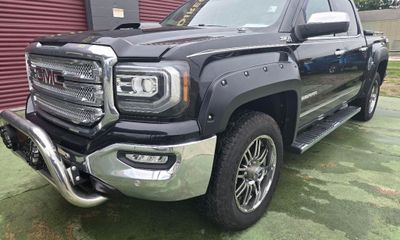 2017 GMC Sierra SLT
