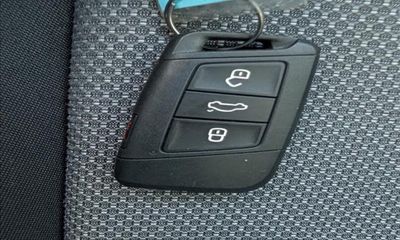 2023 Volkswagen Taos S