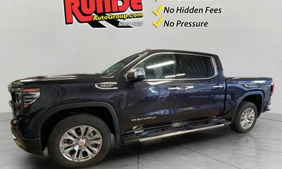 2023 GMC Sierra Denali