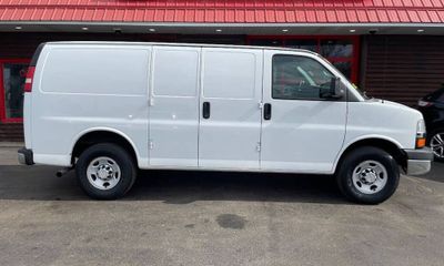 2011 Chevrolet Express Cargo