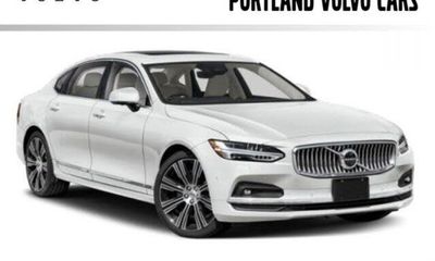 2023 Volvo S90 Plus Bright With
