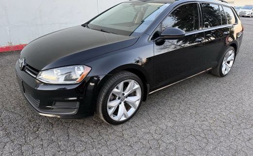 2017 Volkswagen Golf Sportwagen