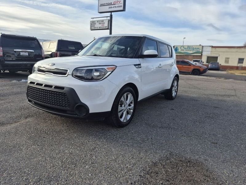 2015 Kia SOUL — a typically priced live listing