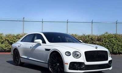 2023 Bentley Flying Spur Speed
