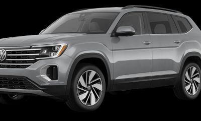 2026 Volkswagen Atlas 4MOTION SE