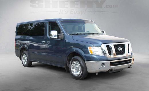2019 Nissan NV V8 SL