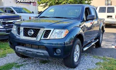 2017 Nissan Frontier SV