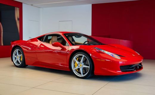 2011 Ferrari 458 Italia Coupe