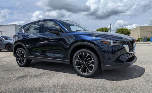 2022 Mazda CX-5 Premium Package