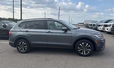 2023 Volkswagen Tiguan S