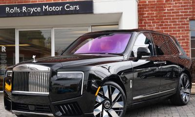 2027 Rolls-Royce Cullinan RR
