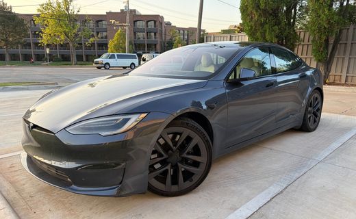 2021 Tesla Model S Plaid