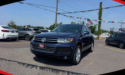2014 Volkswagen Touareg V6 FSI TDI
