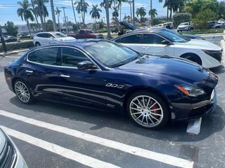 2018 Maserati Quattroporte Luxury