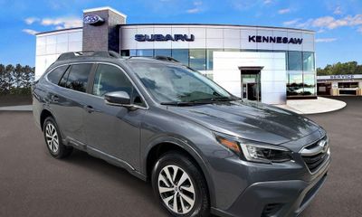 2020 Subaru Outback Premium M R