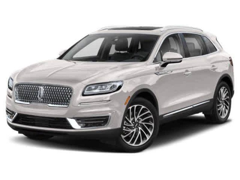 2019 Lincoln Nautilus — a typically priced live listing