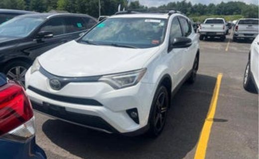 2017 Toyota RAV4 SE