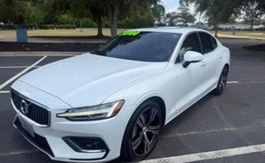 2022 Volvo S60 Inscription