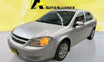 2010 Chevrolet Aveo 1LS 1LT