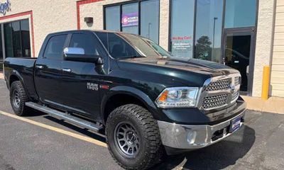2017 Ram 1500 Laramie