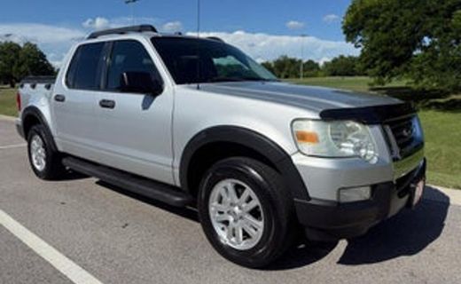 2010 Ford Explorer Sport Trac XLT