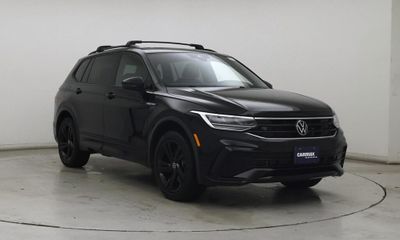 2023 Volkswagen Tiguan SE R Line