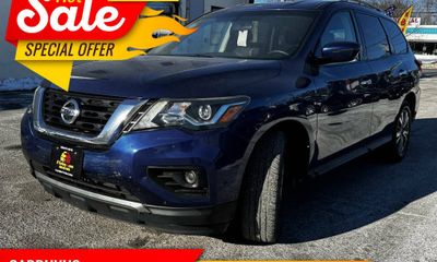 2020 Nissan Pathfinder S