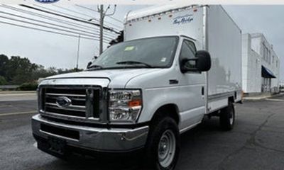 1997 Ford E-350 Base