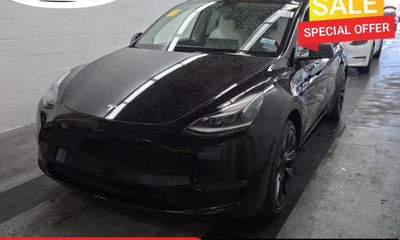 2023 Tesla Model Y