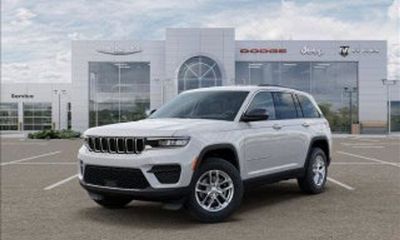 2024 Jeep Grand Cherokee Laredo