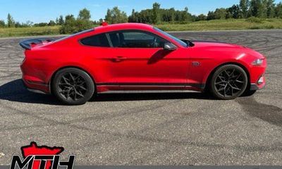 2022 Ford Mustang Mach 1 Coupe