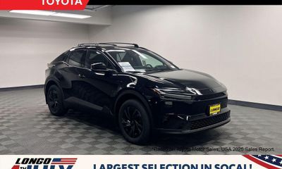 2026 Toyota C-HR SE