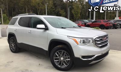 2019 GMC Acadia SLT 1