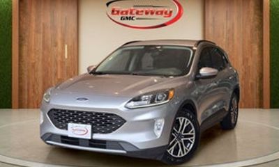 2022 Ford Escape SEL