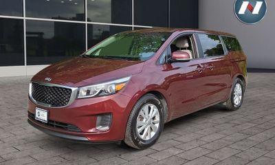 2018 Kia Sedona LX