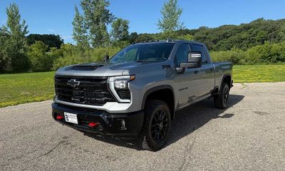 2026 Chevrolet Silverado HD LTZ