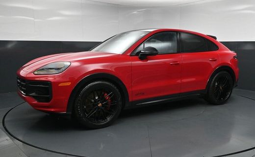 2026 Porsche Cayenne GTS